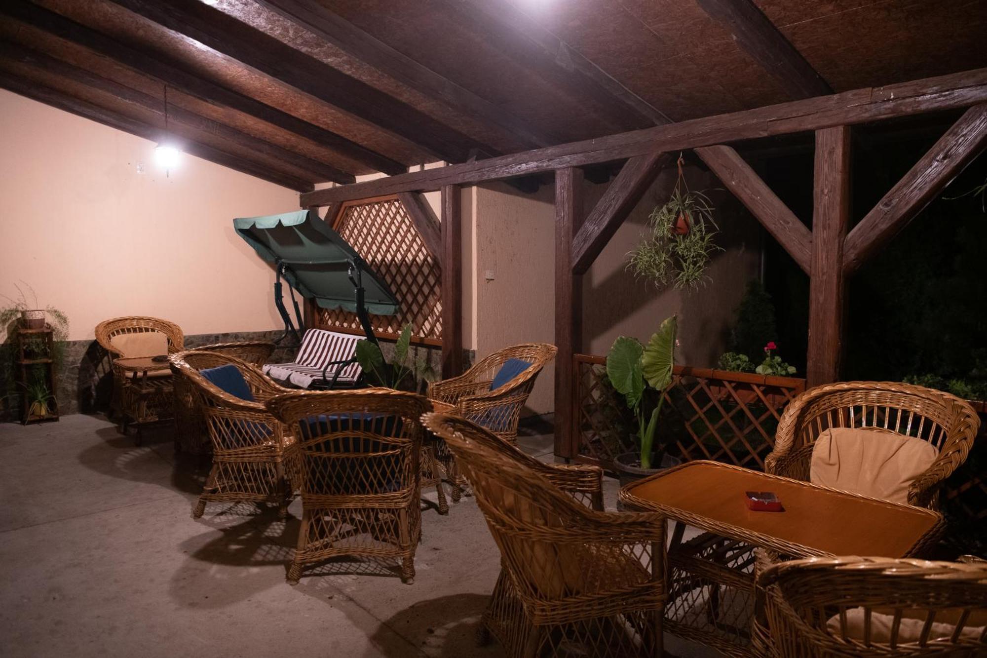 Guesthouse Kristina Palić Exteriör bild