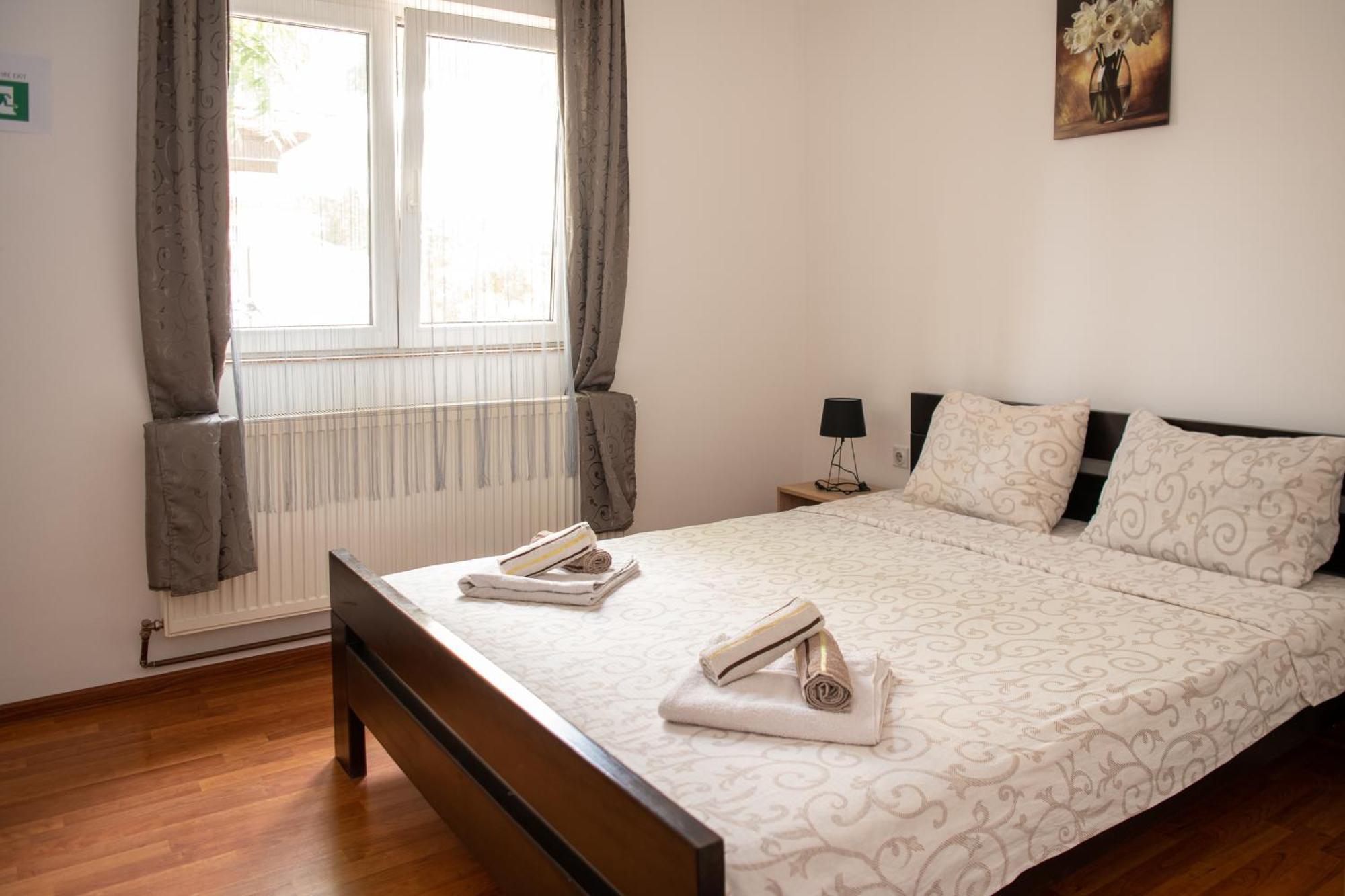 Guesthouse Kristina Palić Exteriör bild